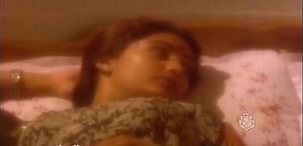  Kannada Actress Shruthi Agatha Hot Bedroom Scene